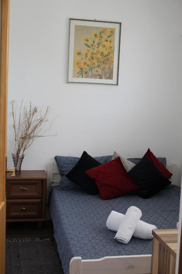 Studio Apartment Elsa Galižana Exterior foto